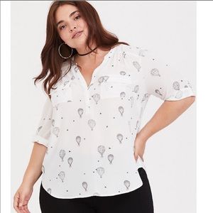 Torrid Harper Ivory Georgette Pullover Size 2